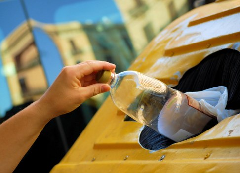 Skip hire services available in Wimbledon neighborhood